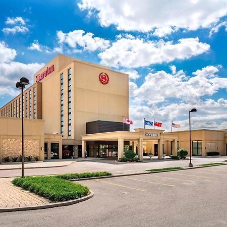 Sheraton Toronto Airport Hotel & Conference Centre Eksteriør billede