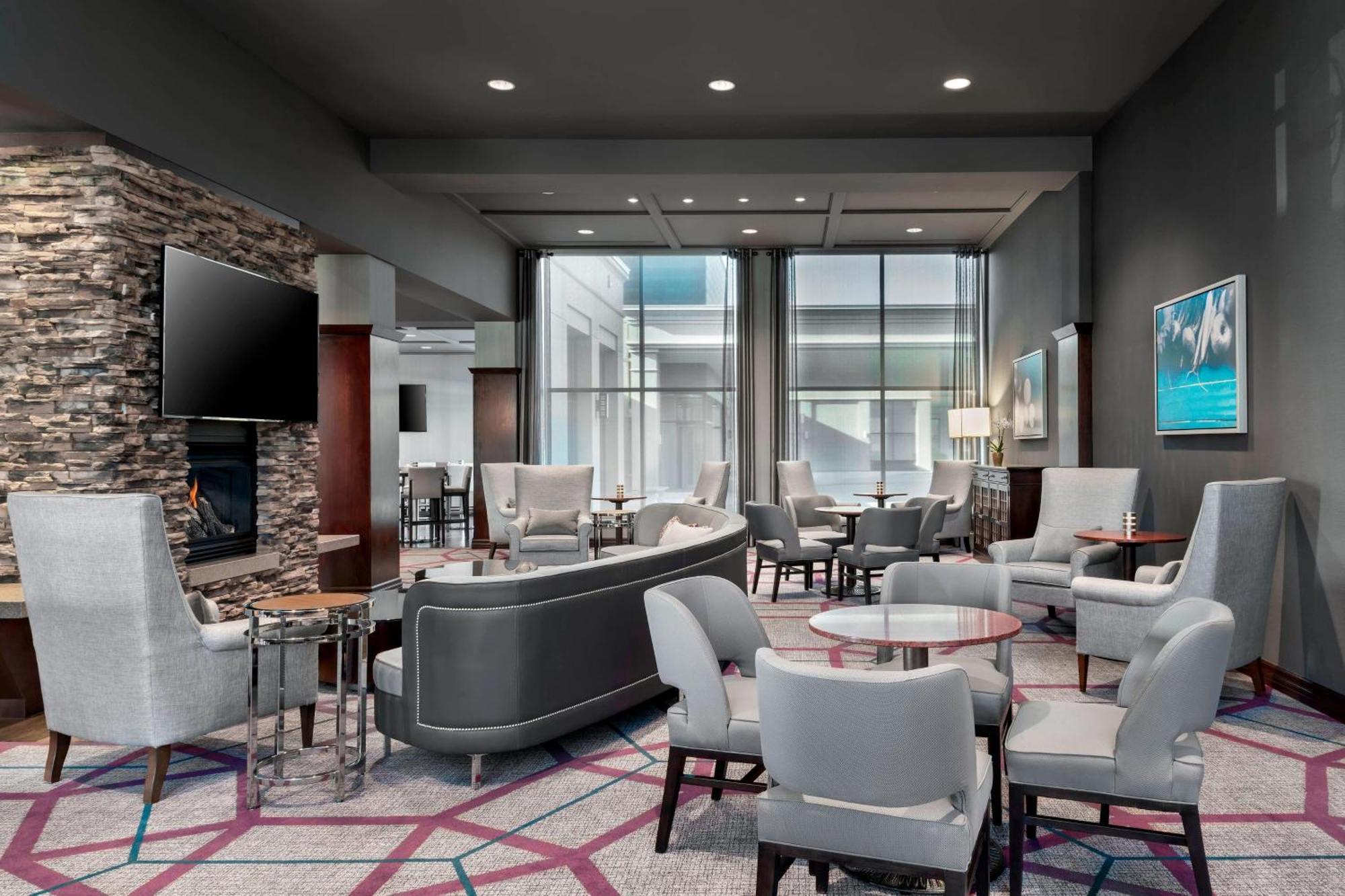 Sheraton Toronto Airport Hotel & Conference Centre Eksteriør billede