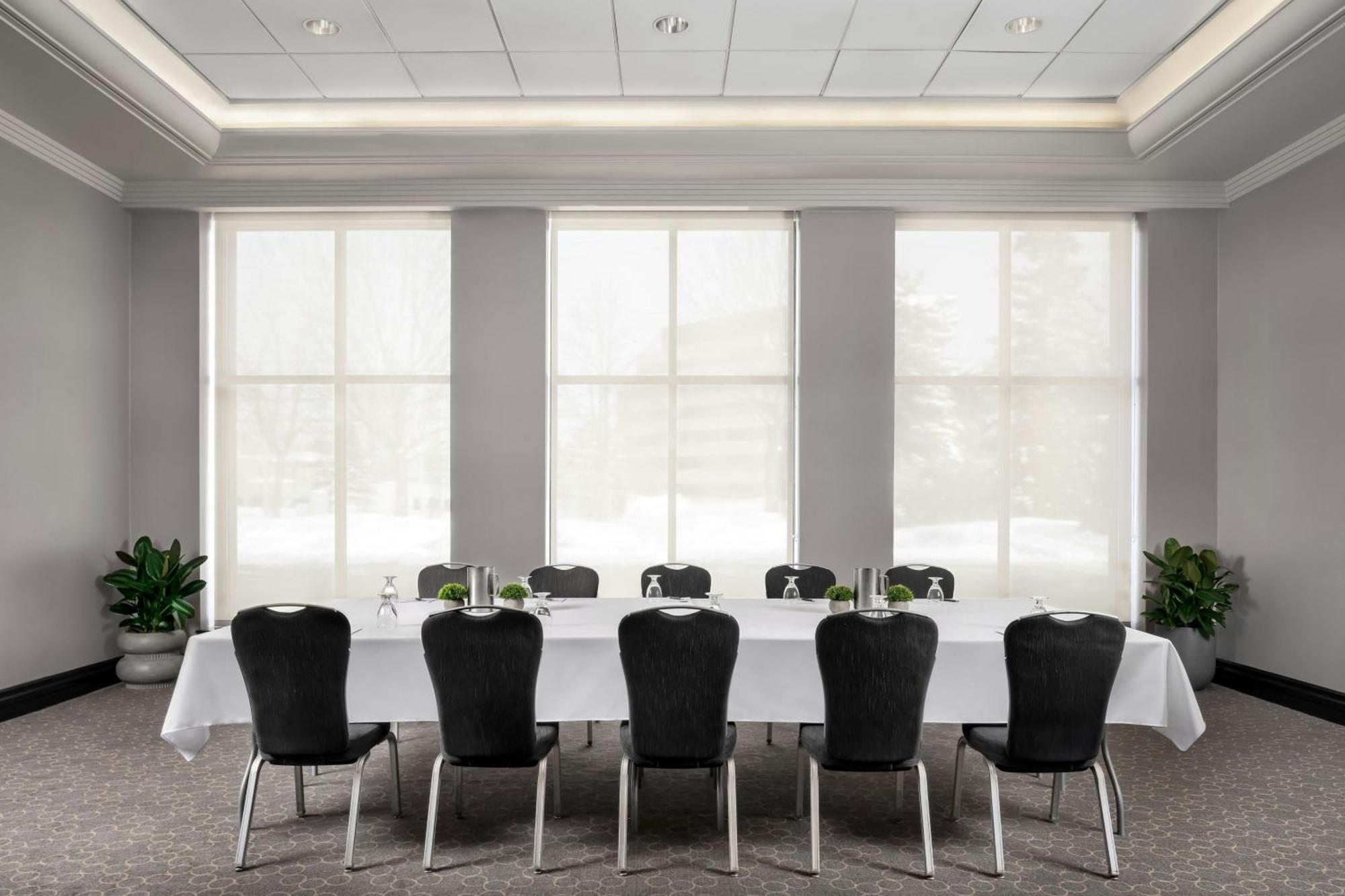 Sheraton Toronto Airport Hotel & Conference Centre Eksteriør billede