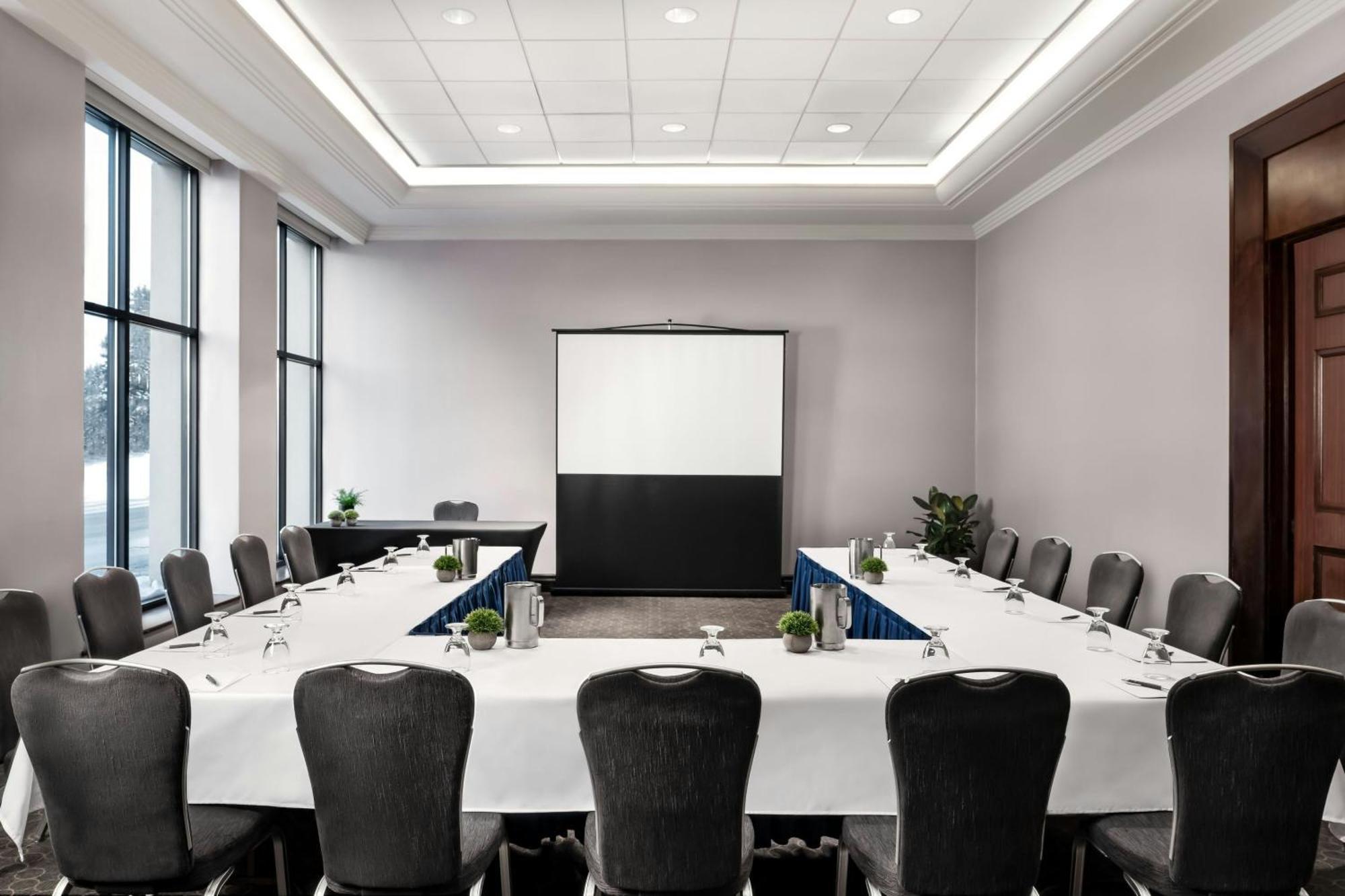 Sheraton Toronto Airport Hotel & Conference Centre Eksteriør billede