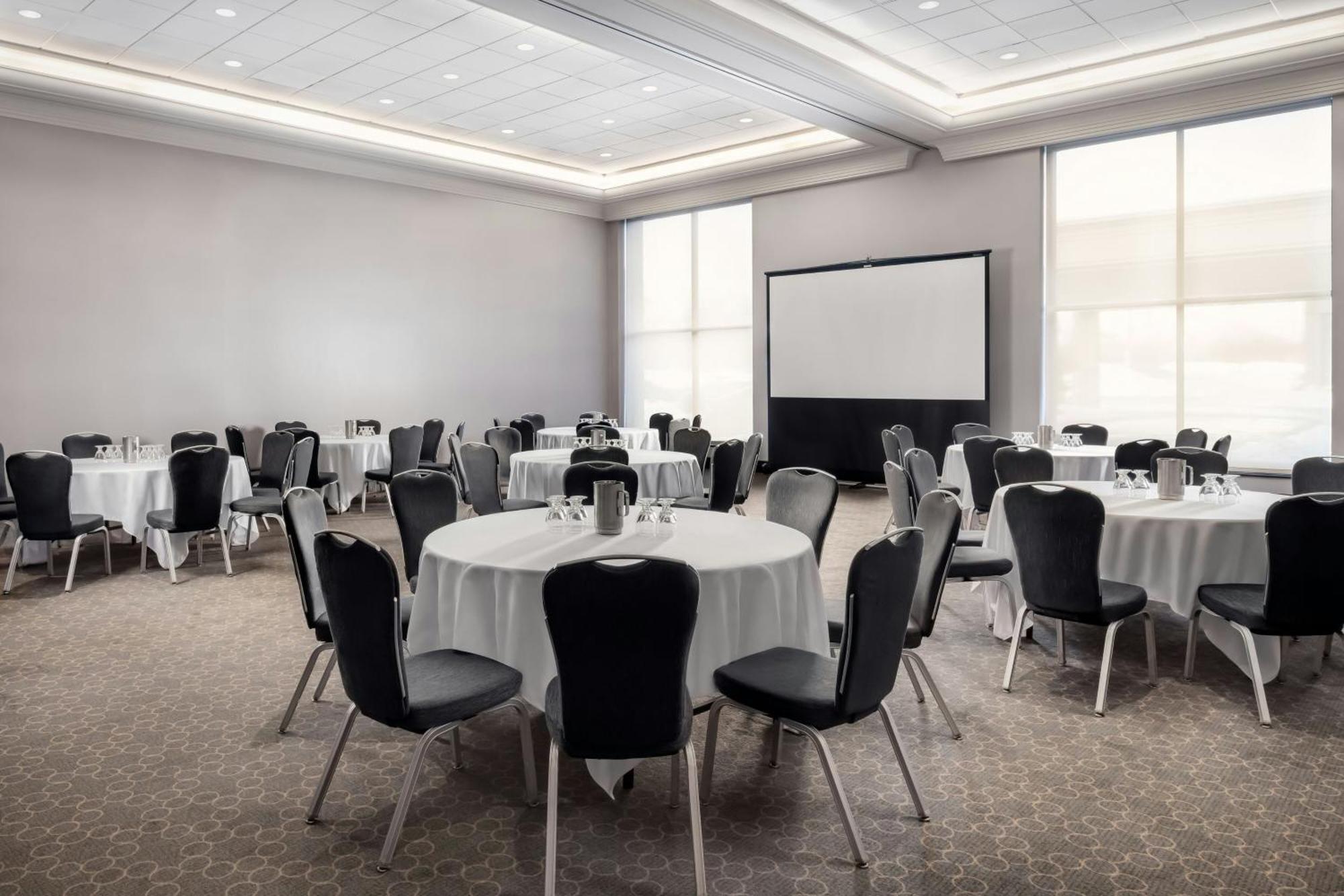Sheraton Toronto Airport Hotel & Conference Centre Eksteriør billede