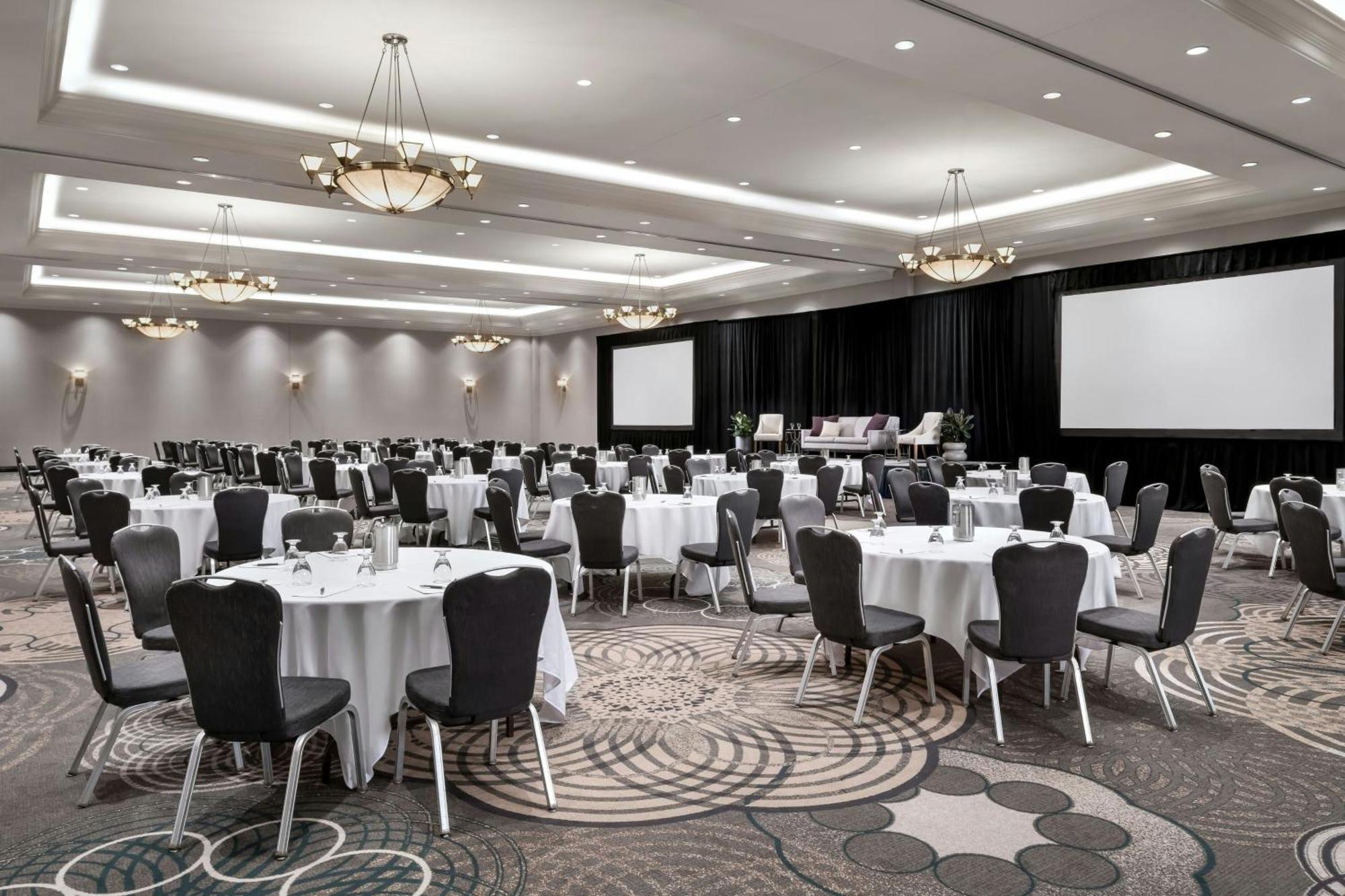 Sheraton Toronto Airport Hotel & Conference Centre Eksteriør billede